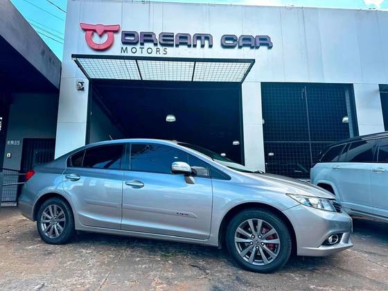 HONDA CIVIC 2.0 LXR 16V FLEX 4P AUTOMÁTICO HONDA CIVIC 2.0 LXR 16V FLEX 4P AUTOMÁTICO